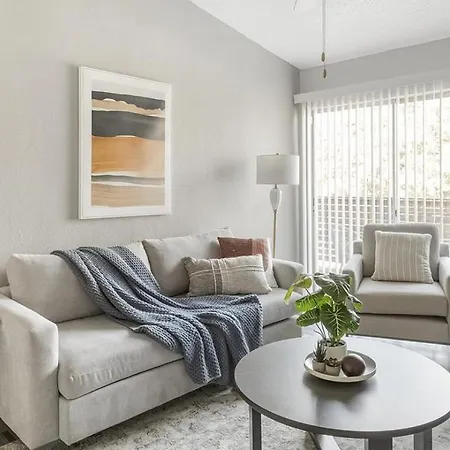 Landing At The Biltmore - 1 Bedroom In North Arlington